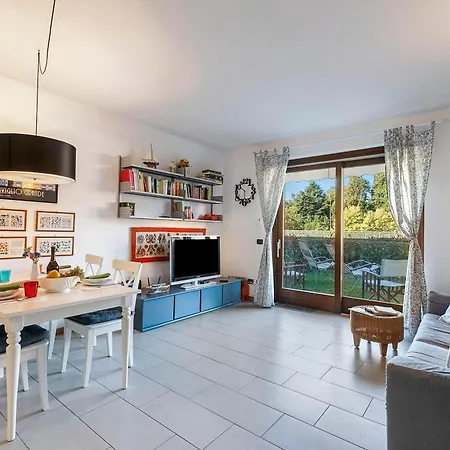 Apartman Blu Oltrelago Pool & - Happy