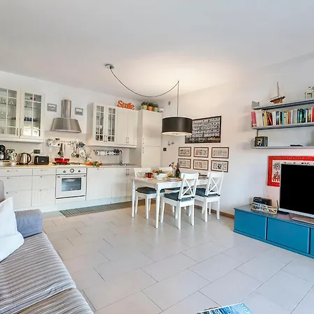 Apartman Blu Oltrelago Pool & - Happy *